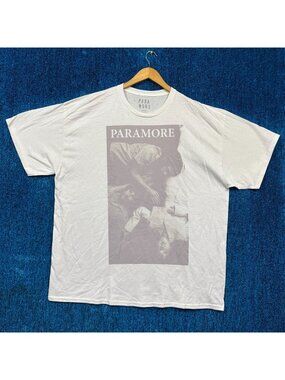 Paramore Rock White Oversized T-Shirt Size S/M